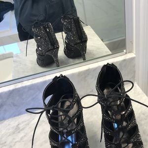 Madden Girl 4” Black Glam Heels